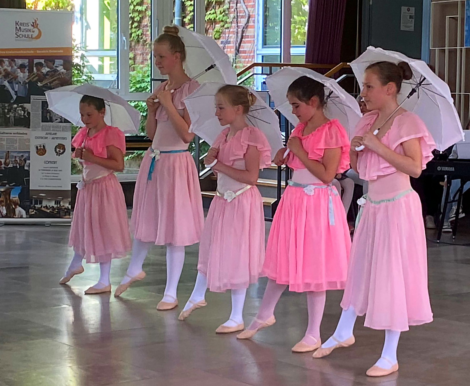 Tanzgruppe der Ballettschule beim Konzert der Kreismusikschule in Osterode