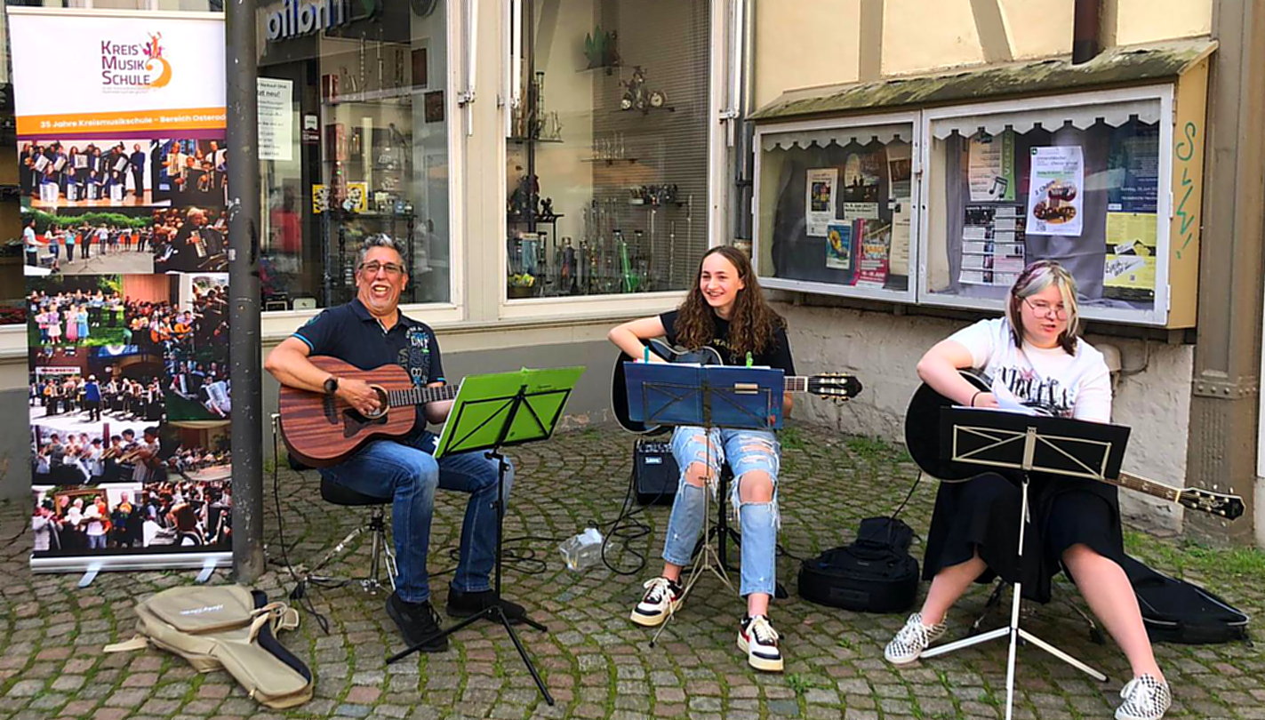 Gitarrengruppe der Kreismusikschule Göttingen-Osterode